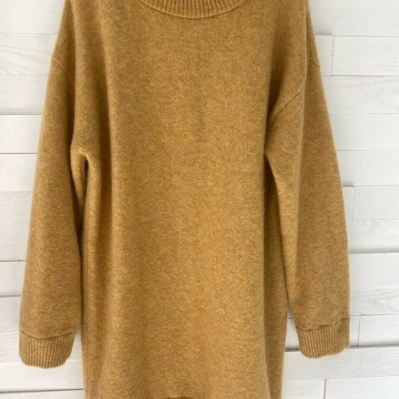 Sézane Long Sleeve Dress in Mustard - Picture 3 of 4